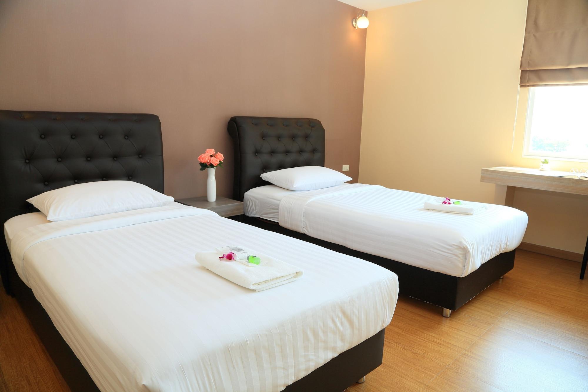 Triple Trees Hotel Pathumthani Kültér fotó