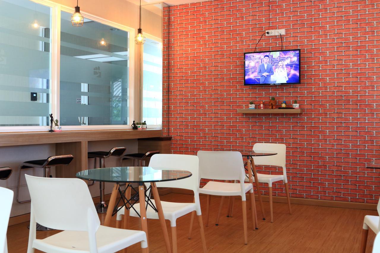 Triple Trees Hotel Pathumthani Kültér fotó